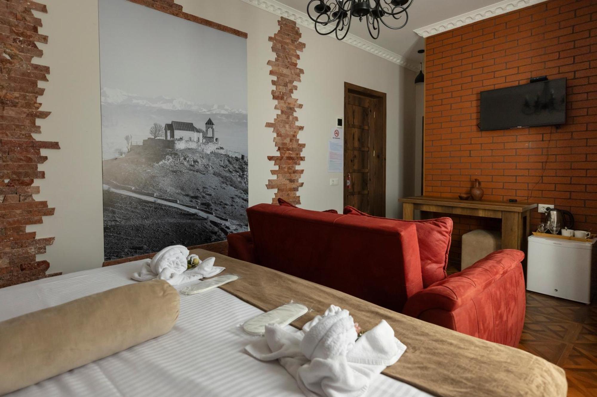 Hestia Boutique Hotel Gori Luaran gambar