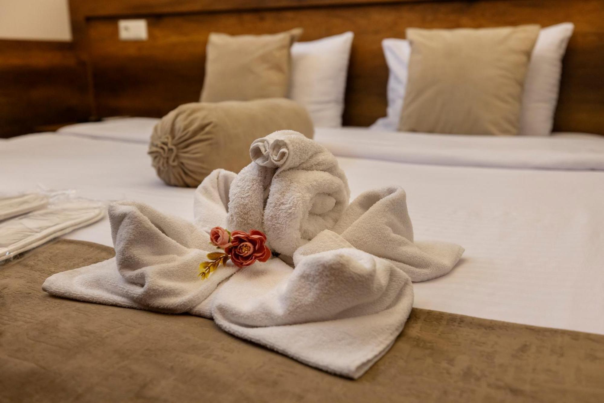 Hestia Boutique Hotel Gori Luaran gambar