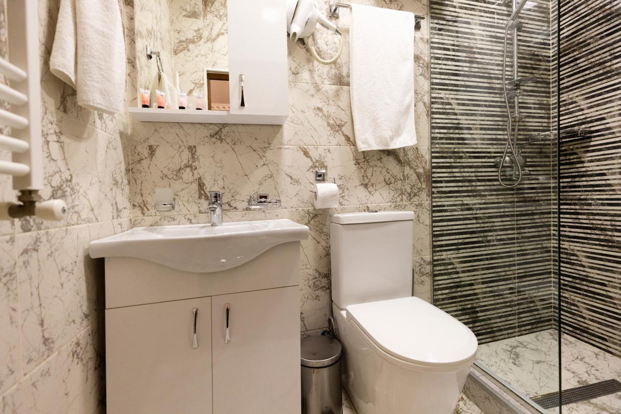 Hestia Boutique Hotel Gori Luaran gambar