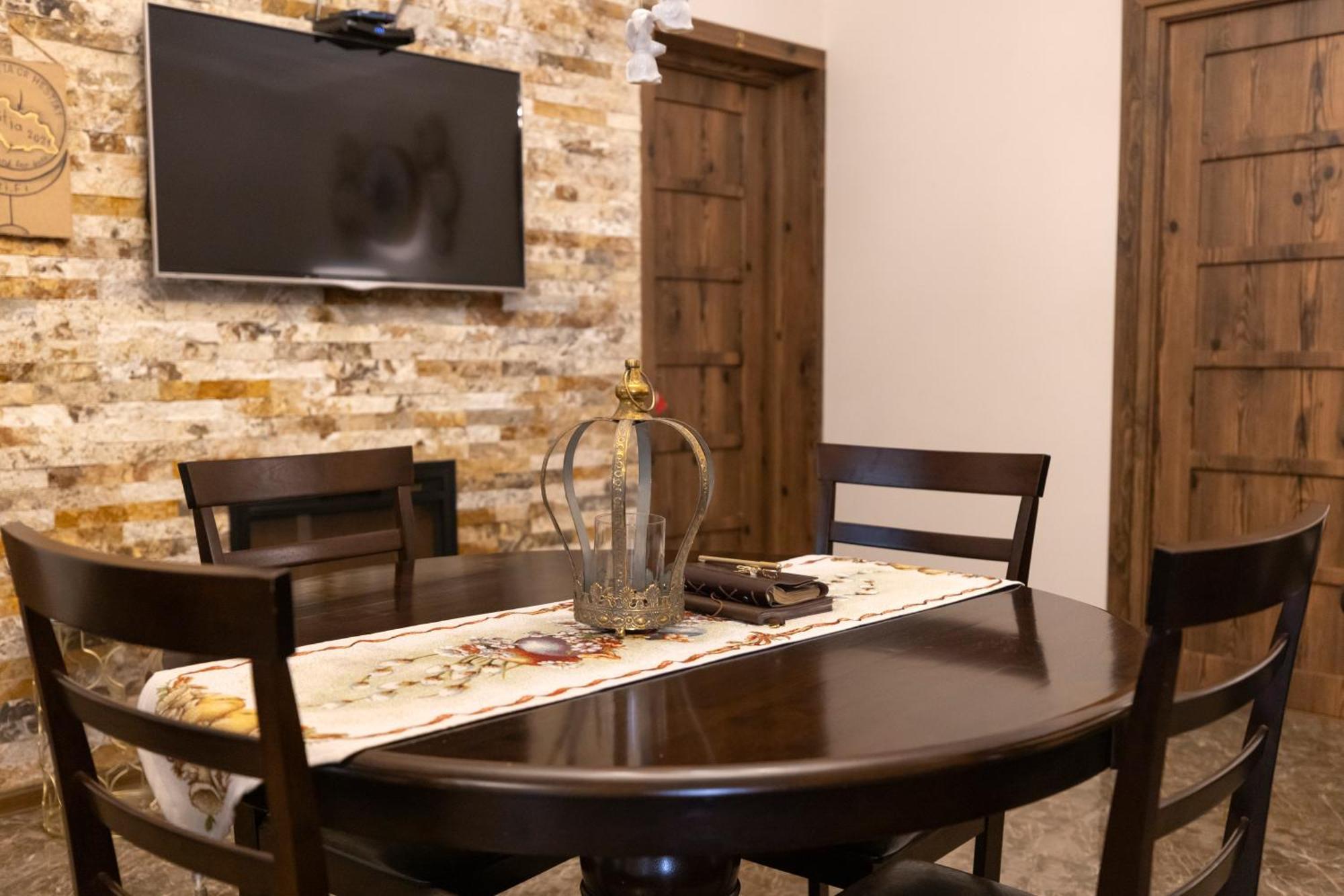 Hestia Boutique Hotel Gori Luaran gambar