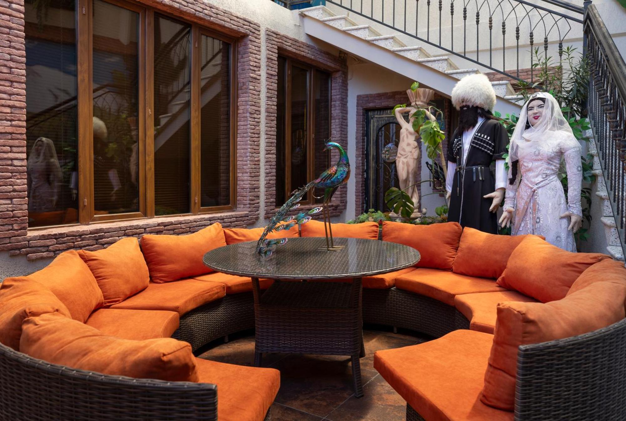 Hestia Boutique Hotel Gori Luaran gambar
