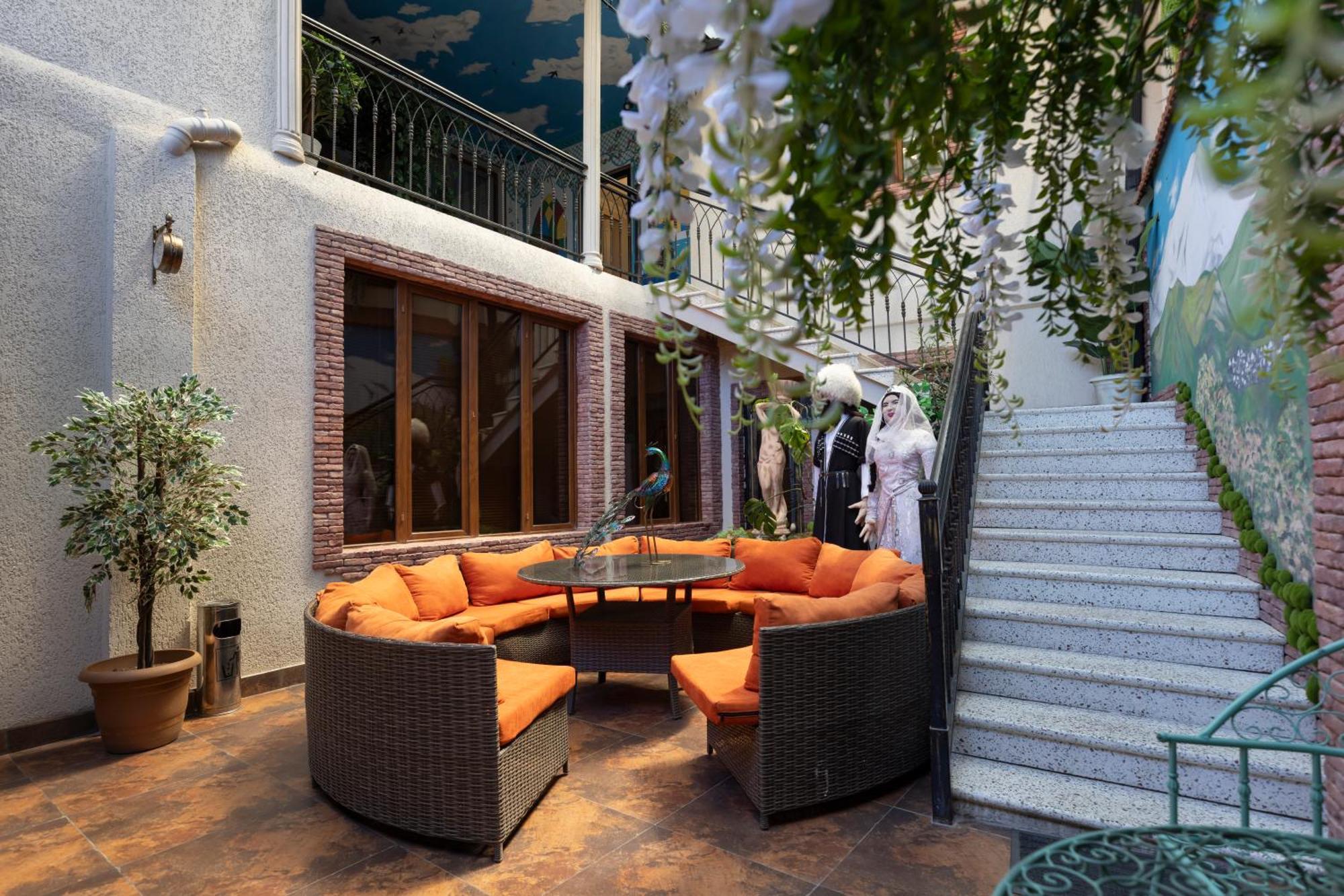 Hestia Boutique Hotel Gori Luaran gambar