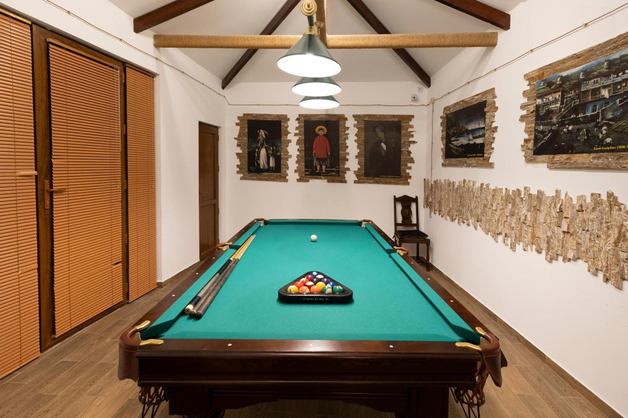 Hestia Boutique Hotel Gori Luaran gambar